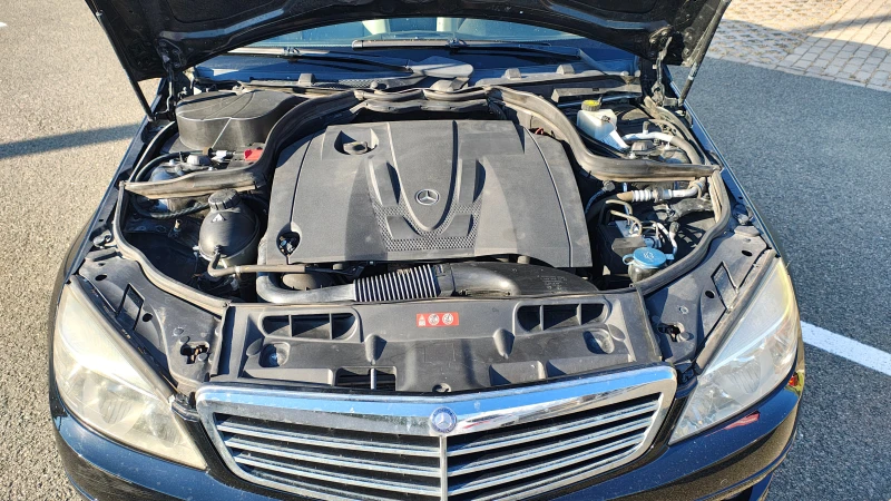 Mercedes-Benz C 200, снимка 5 - Автомобили и джипове - 51574547