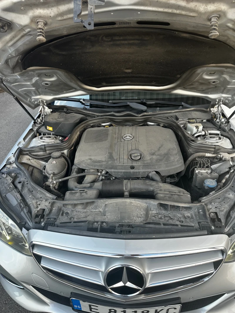 Mercedes-Benz E 250 CDI, снимка 14 - Автомобили и джипове - 52329718