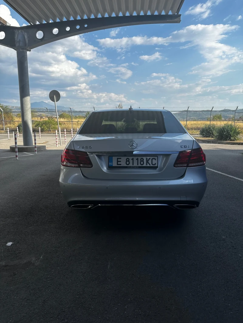 Mercedes-Benz E 250 CDI, снимка 5 - Автомобили и джипове - 52329718