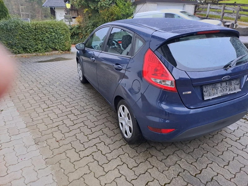 Ford Fiesta 1.4tdci, снимка 4 - Автомобили и джипове - 52557655