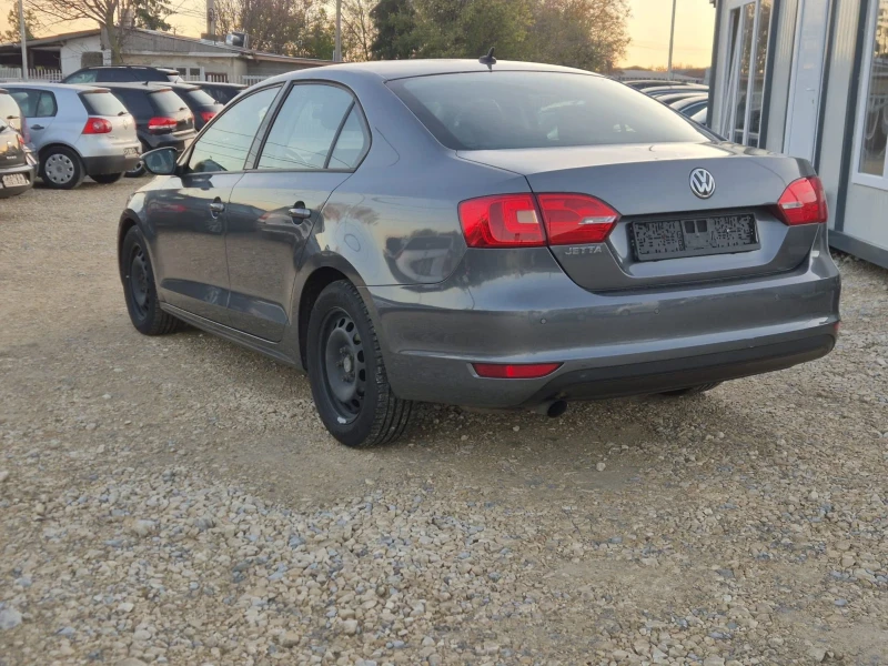 VW Jetta 1.2 FSI, снимка 7 - Автомобили и джипове - 52828309