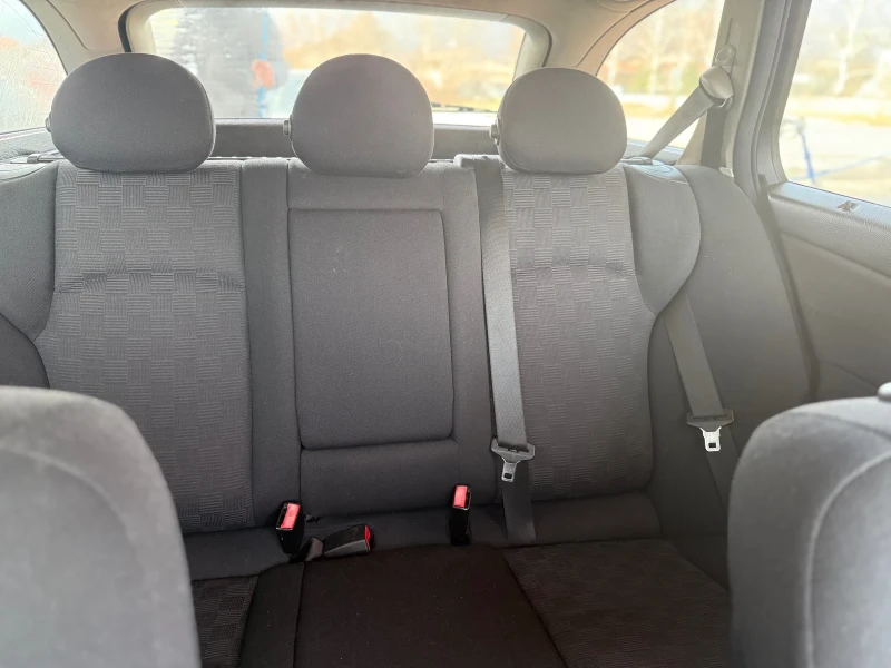 Mercedes-Benz C 220, снимка 11 - Автомобили и джипове - 53211403