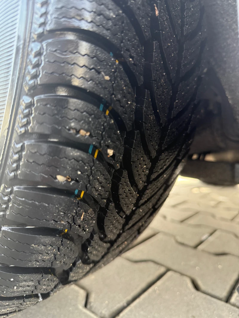 Mercedes-Benz C 220, снимка 7 - Автомобили и джипове - 53211403