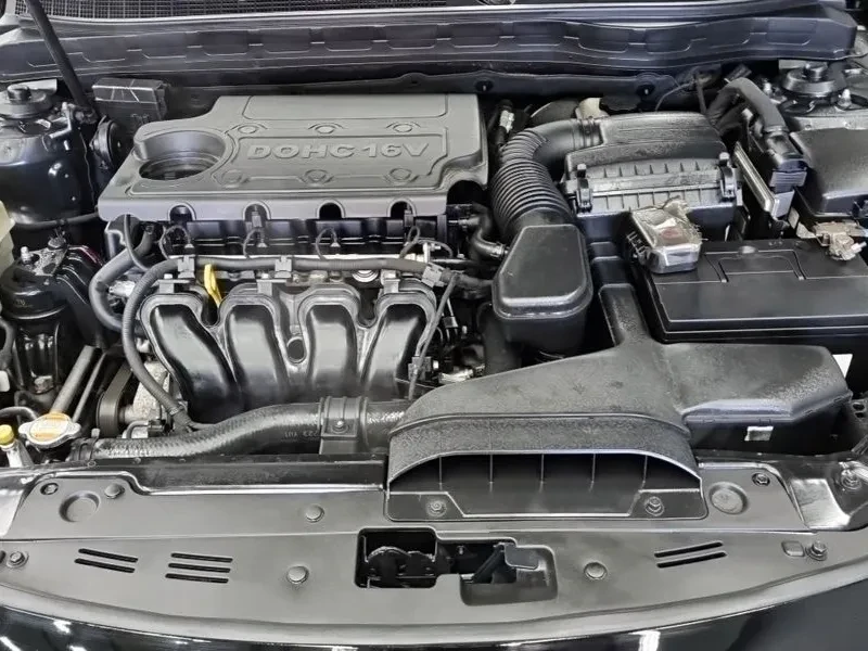 Kia K5 2.0 Prestige Basic Model, снимка 6 - Автомобили и джипове - 55652017