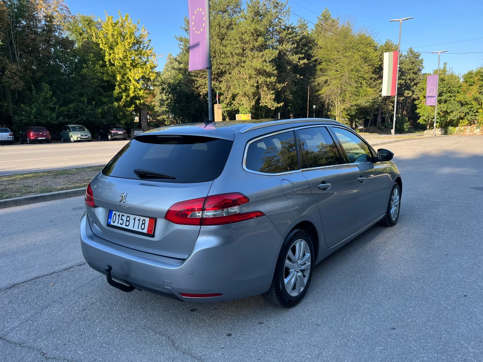 Peugeot 308 Панорама* Кожа* Навигация - изображение 7