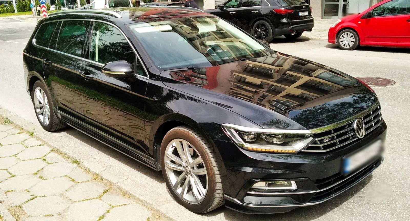 VW Passat Variant B8 R-Line Highline 2.0TDI 190к.с. Facelift - изображение 2