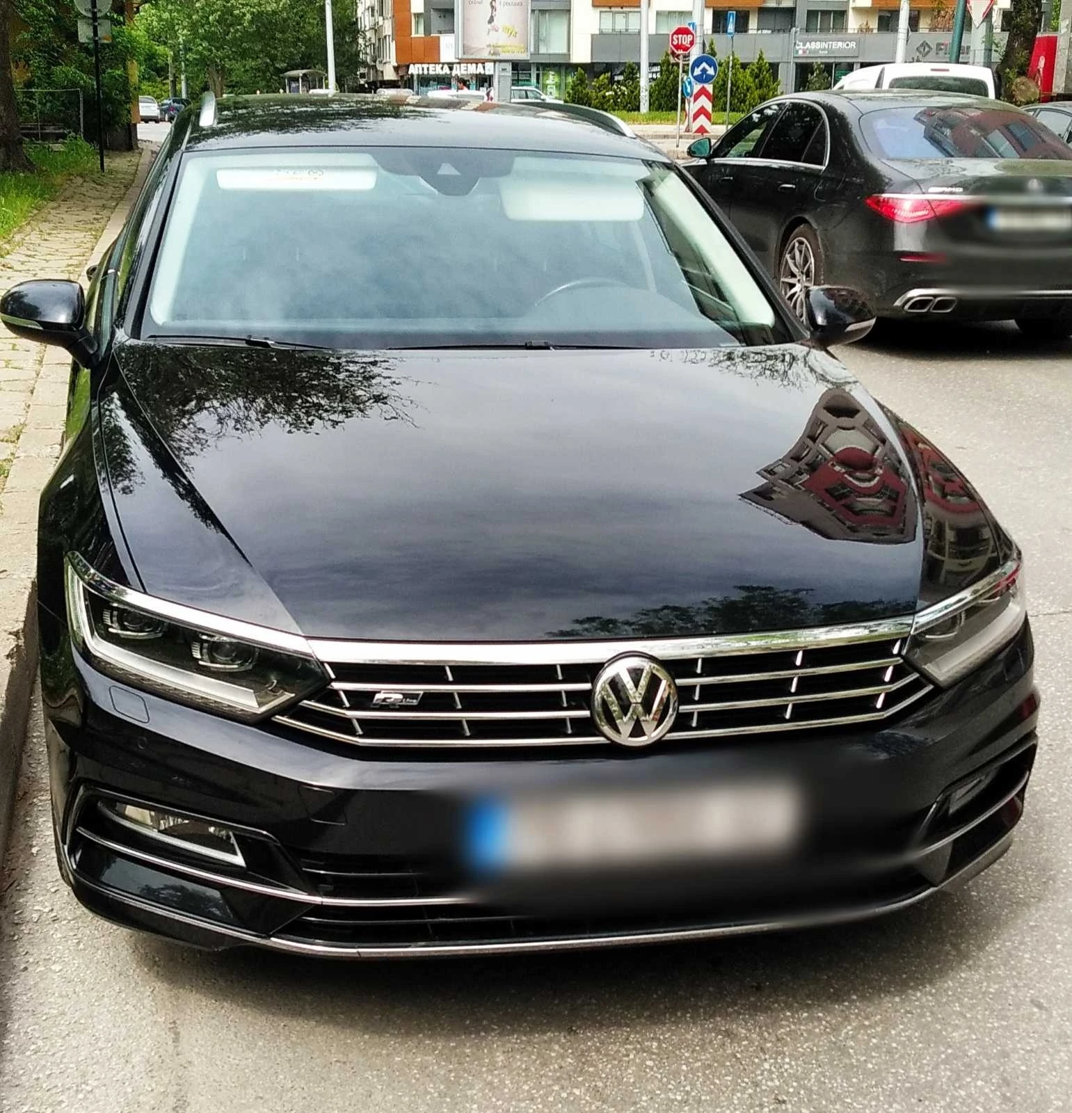 VW Passat Variant B8 R-Line Highline 2.0TDI 190к.с. Facelift - изображение 4