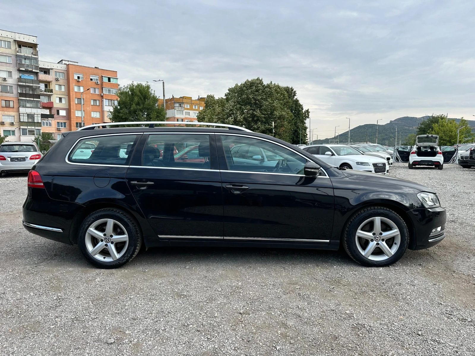 VW Passat 2.0TDI 170kc NAVI DSG 4X4 PANORAMA - изображение 2