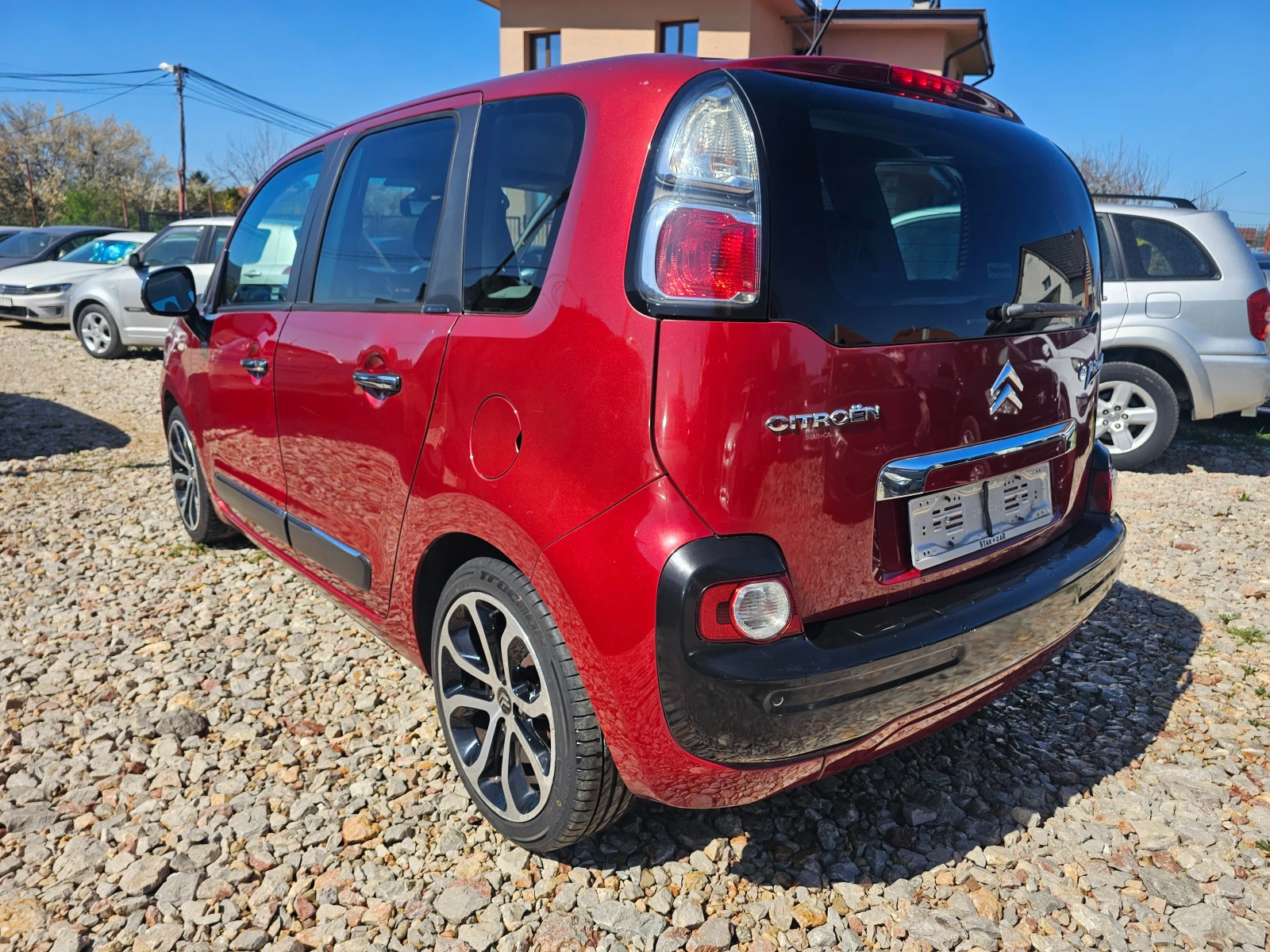 Citroen C3 Picasso 1.4i 95кс EXCLUSIVE - изображение 10