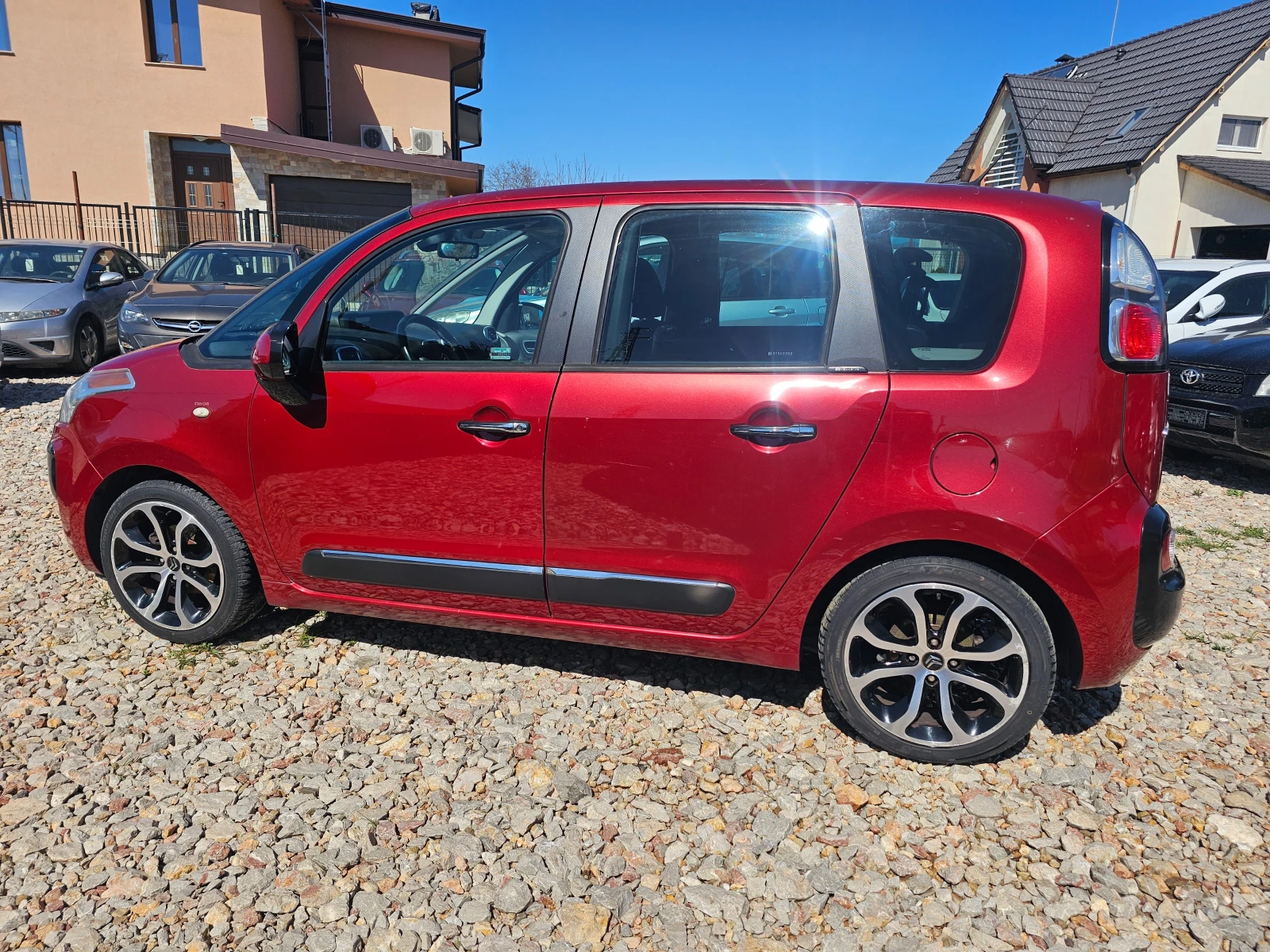 Citroen C3 Picasso 1.4i 95кс EXCLUSIVE - изображение 6