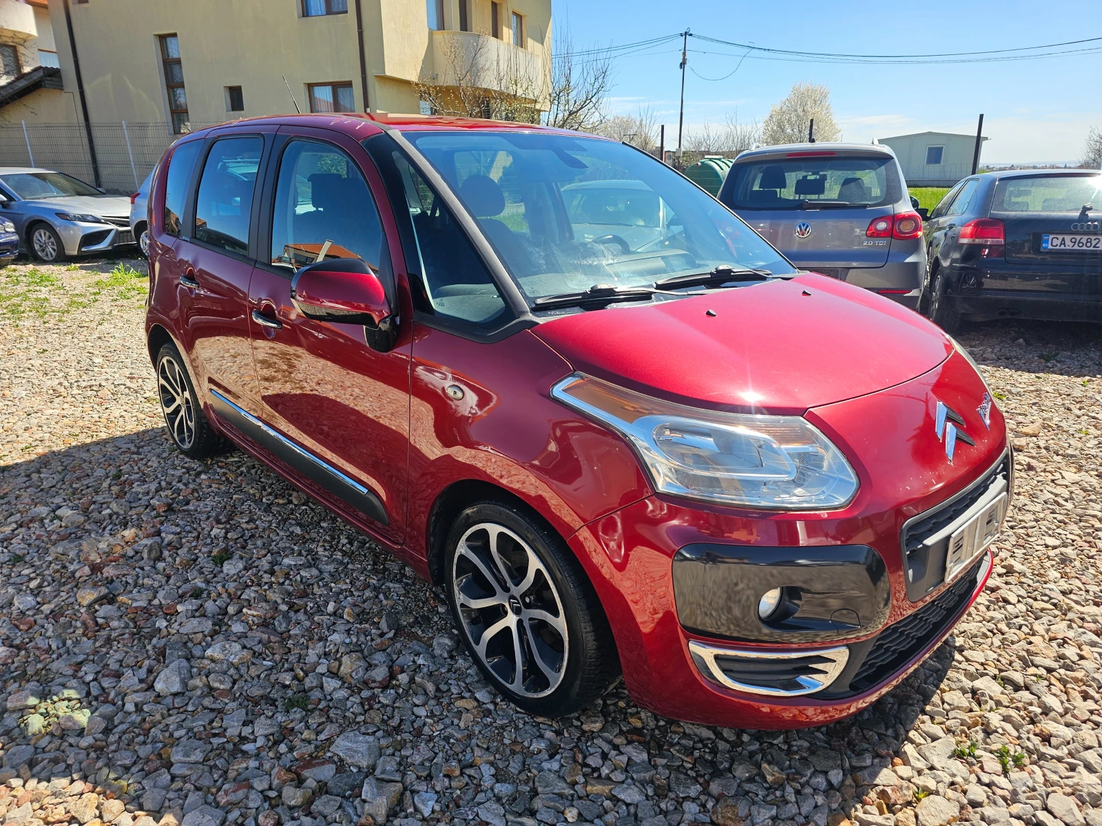 Citroen C3 Picasso 1.4i 95кс EXCLUSIVE - изображение 4