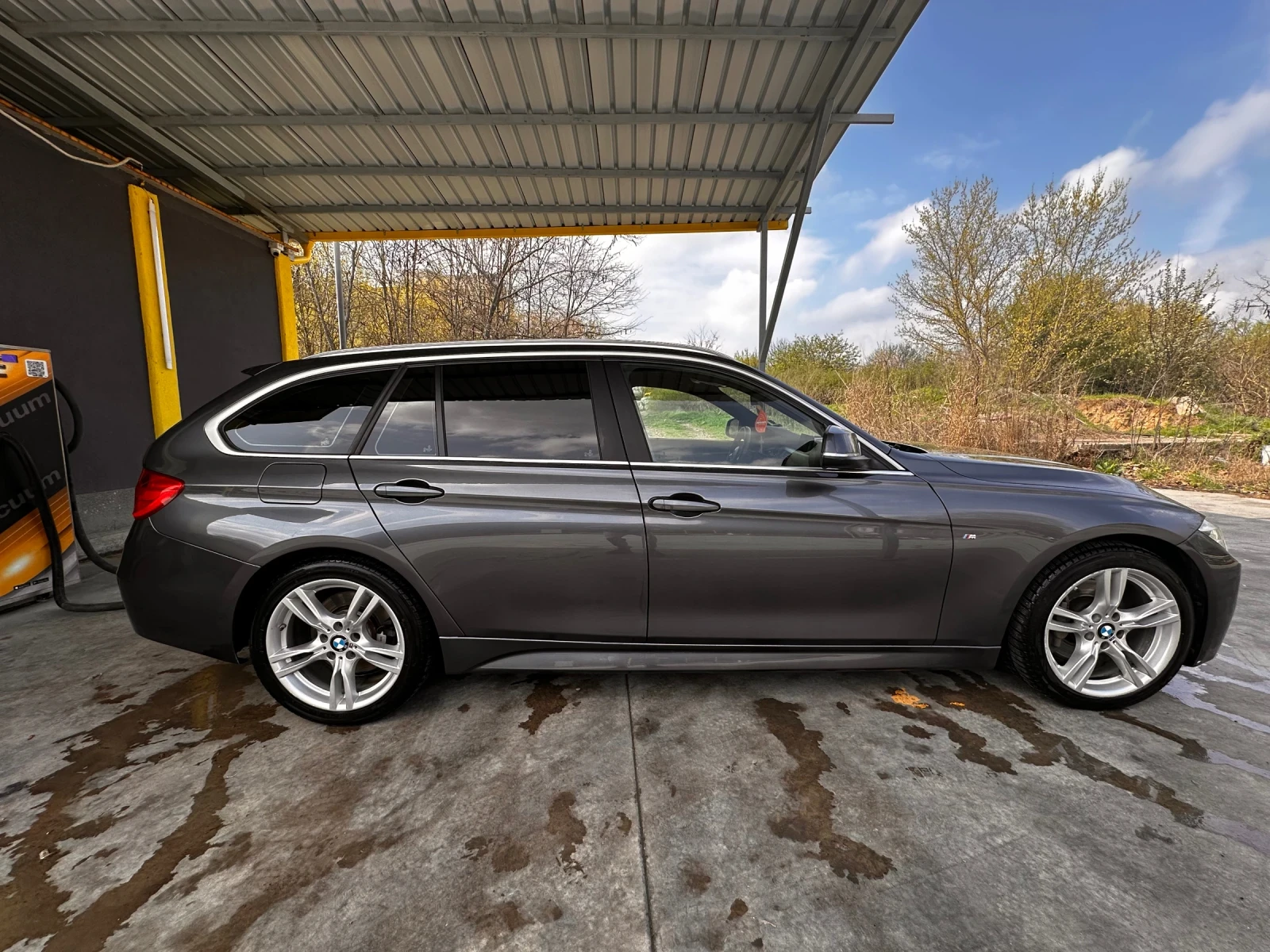 BMW 335 xd  - изображение 3