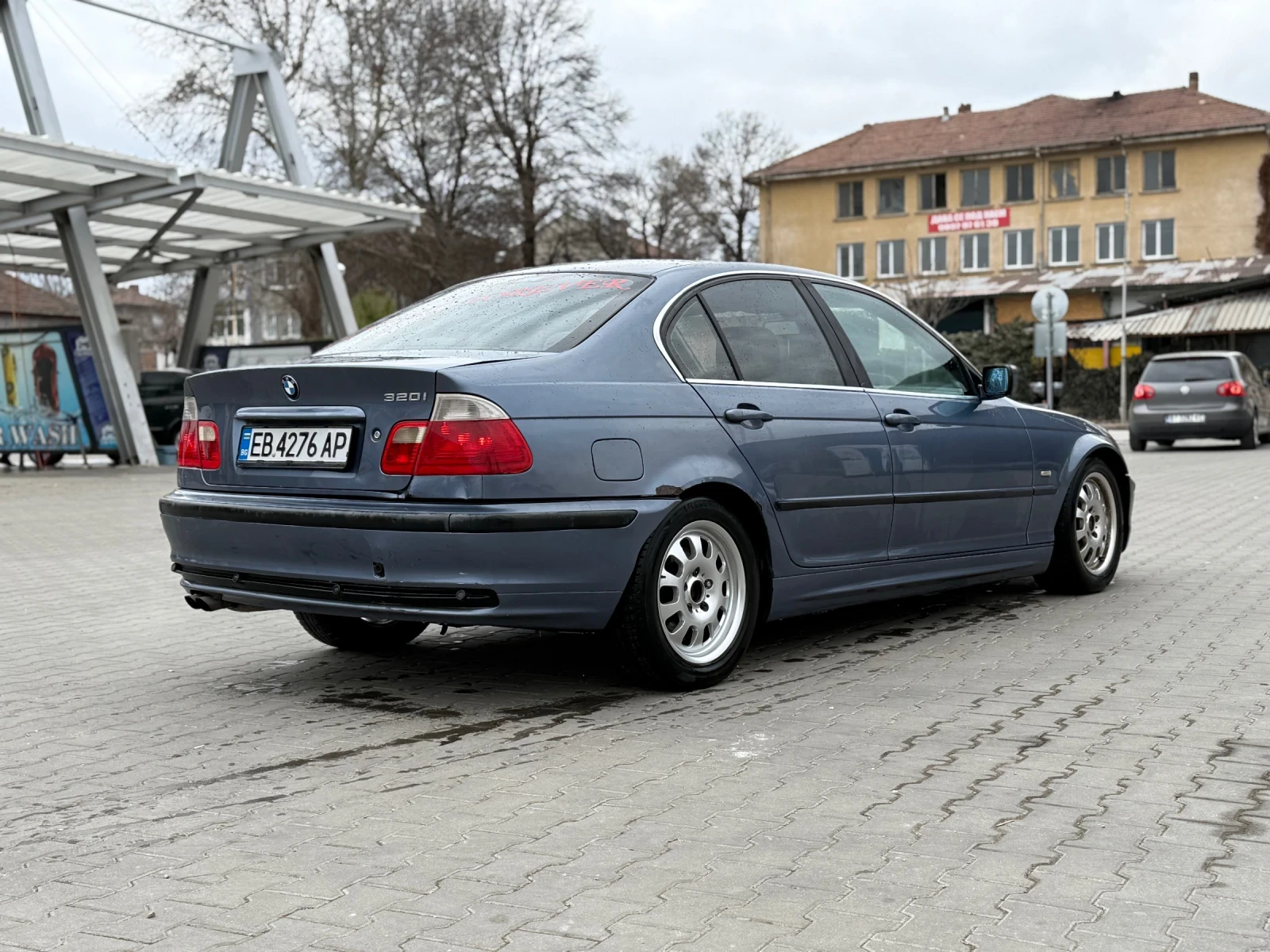 BMW 320 Газ - изображение 3