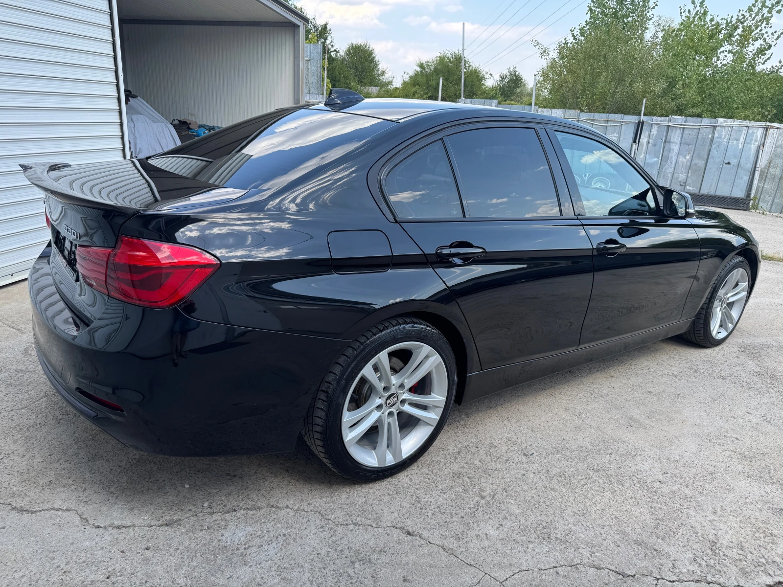 BMW 330 ix ТОП СЪСТОЯНИЕ  - изображение 7