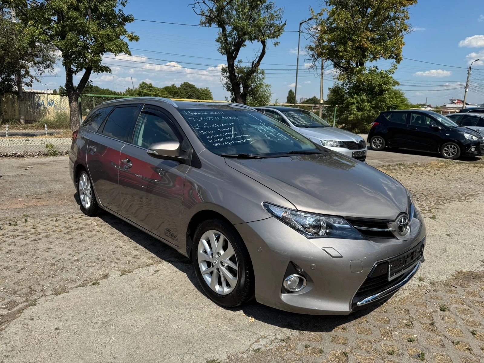 Toyota Auris 1.6 - изображение 6