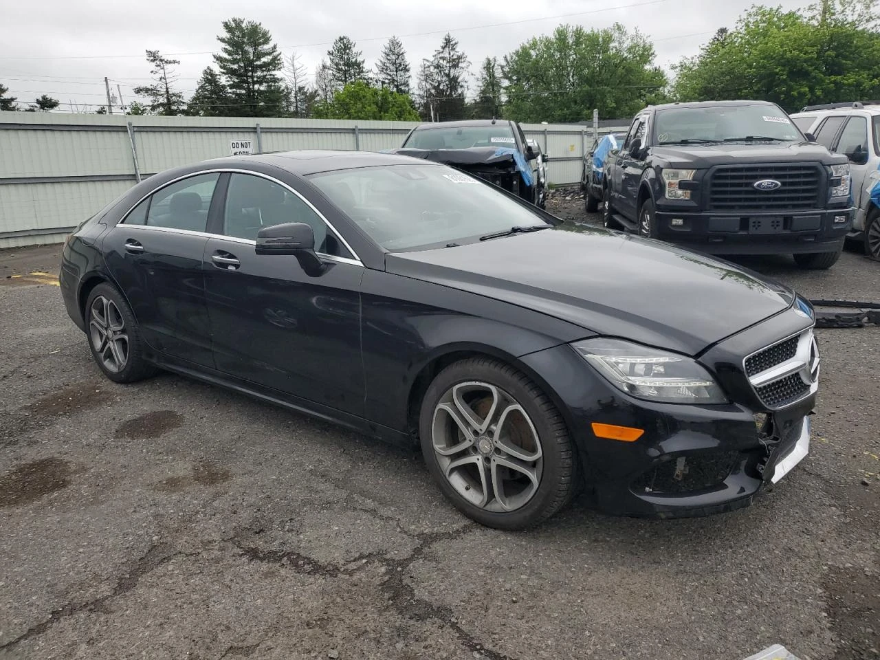 Mercedes-Benz CLS 400 4MATIC AMG* Harman/Kardon* Keyless* Обдухване - изображение 2