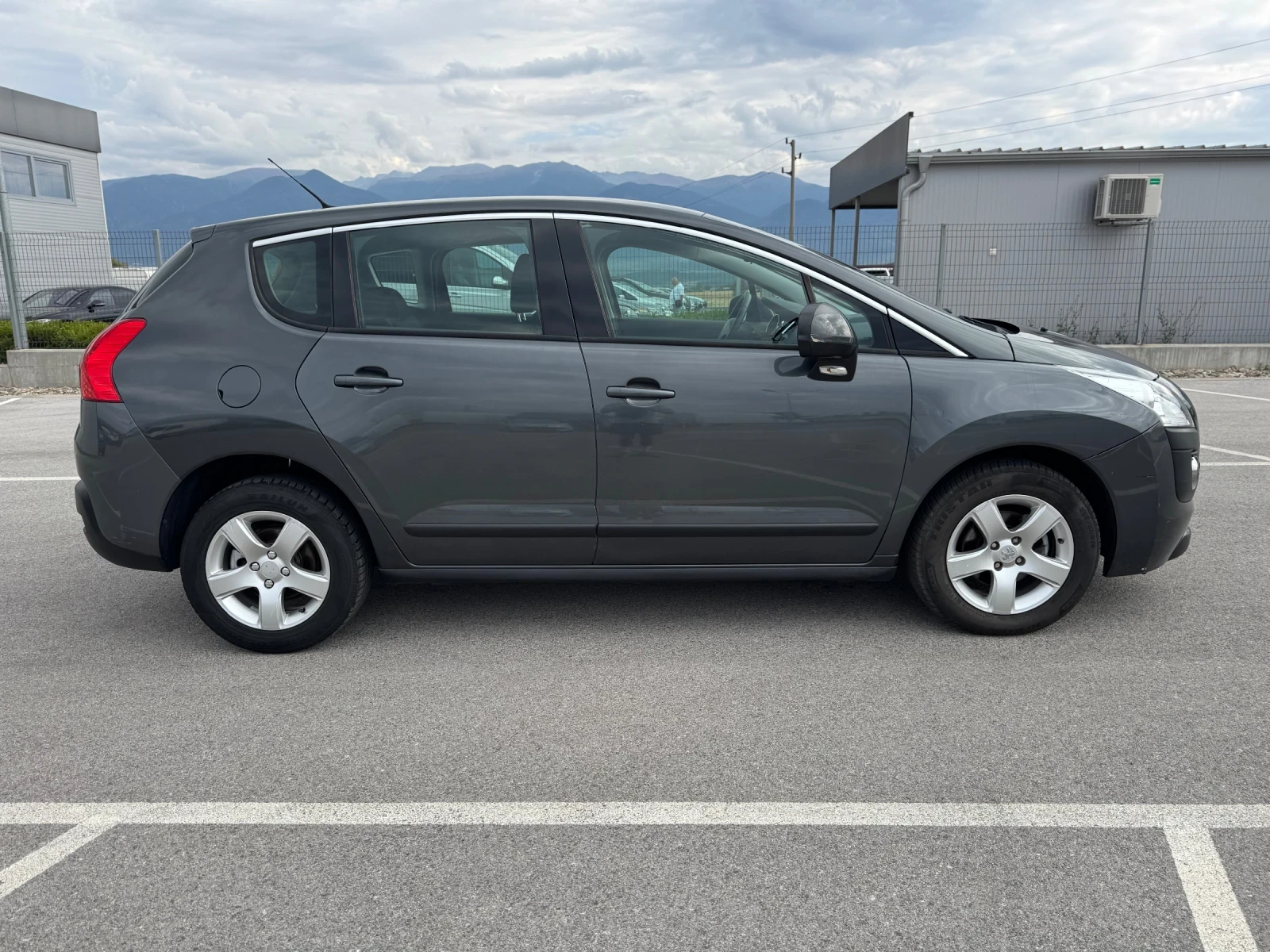 Peugeot 3008 1.6 HDI - изображение 4