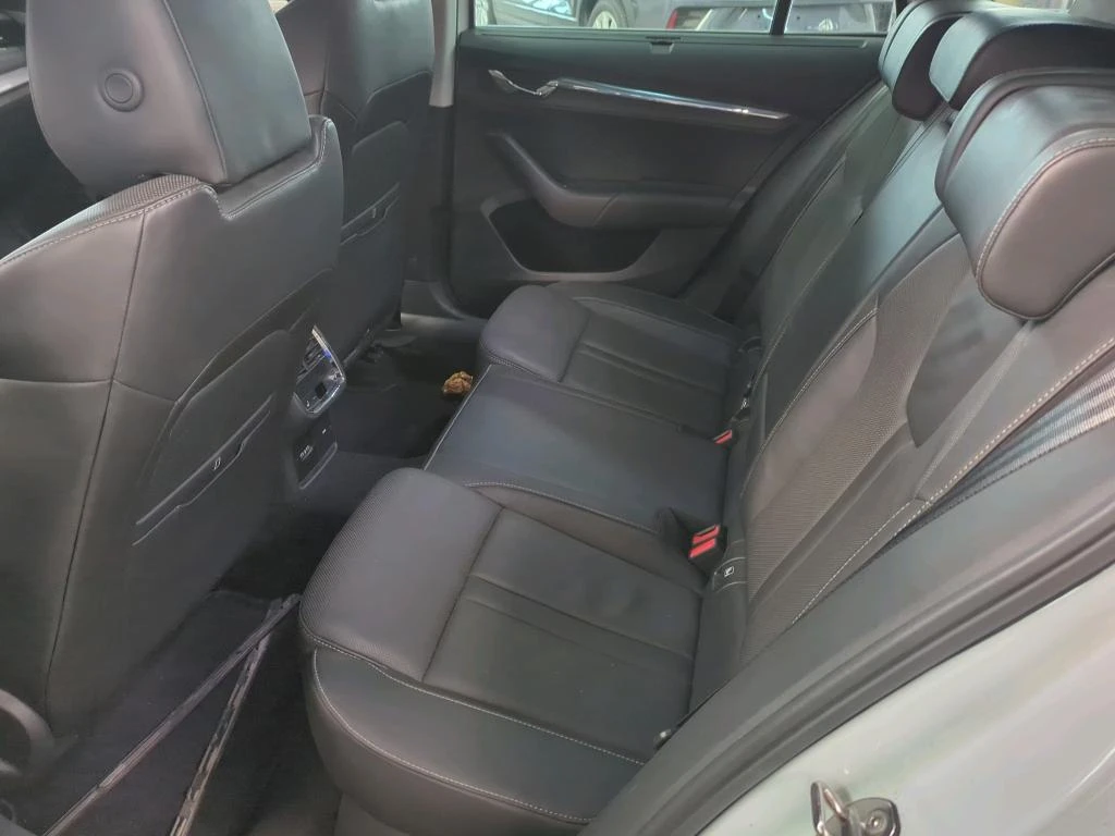 Skoda Octavia Style 2.0tdi 150hp DSG - изображение 5