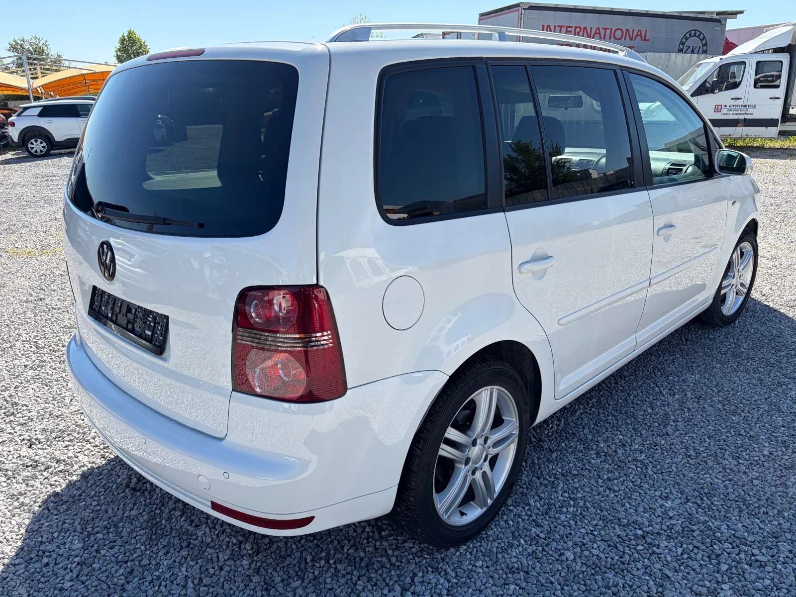VW Touran 2.0 TDI R-Line 170 k.c. DSG | Mobile.bg � ����������� 5