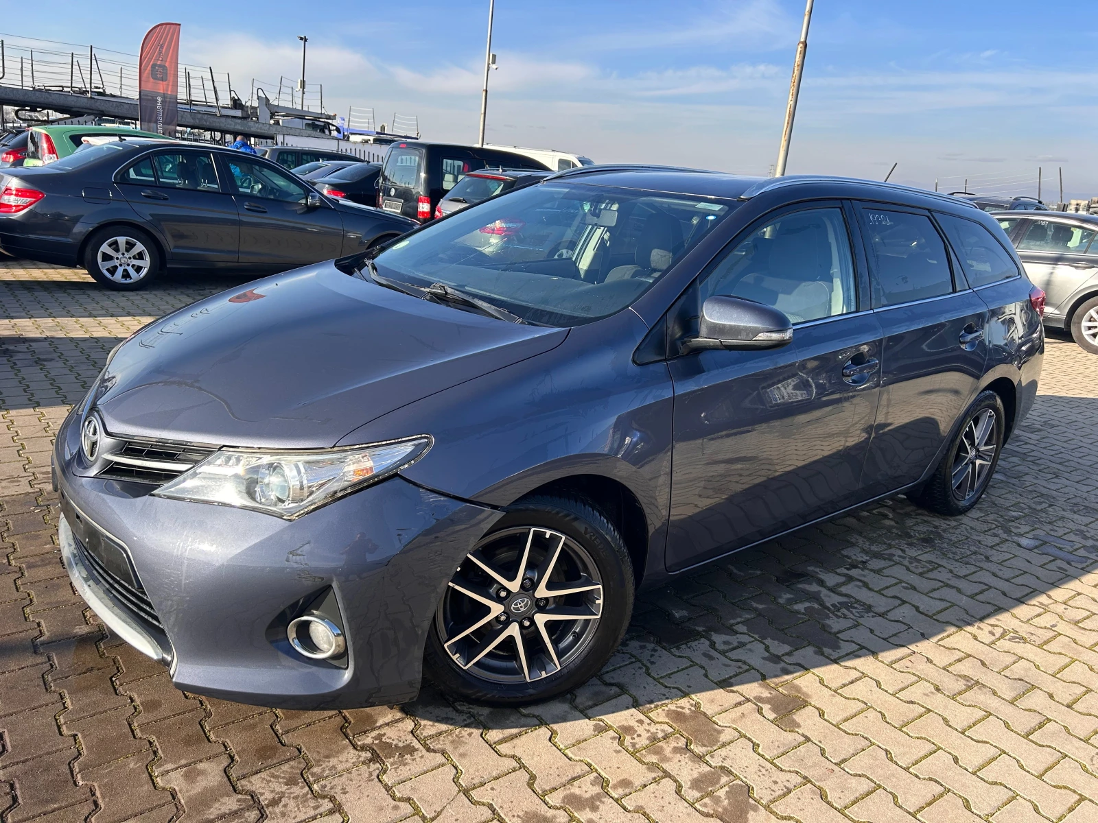 Toyota Auris 1.4D-4D NAVI/KAMERA EURO 5 | Mobile.bg � ����������� 1