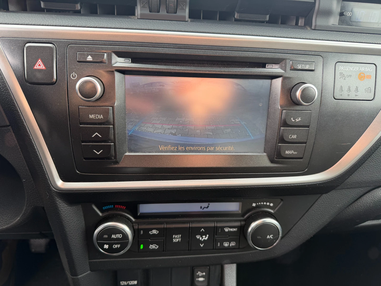 Toyota Auris 1.4D-4D NAVI/KAMERA EURO 5 | Mobile.bg � ����������� 13