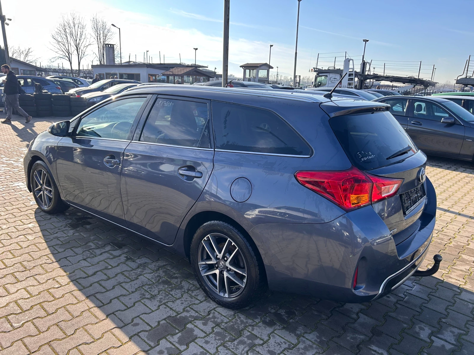 Toyota Auris 1.4D-4D NAVI/KAMERA EURO 5 - изображение 8