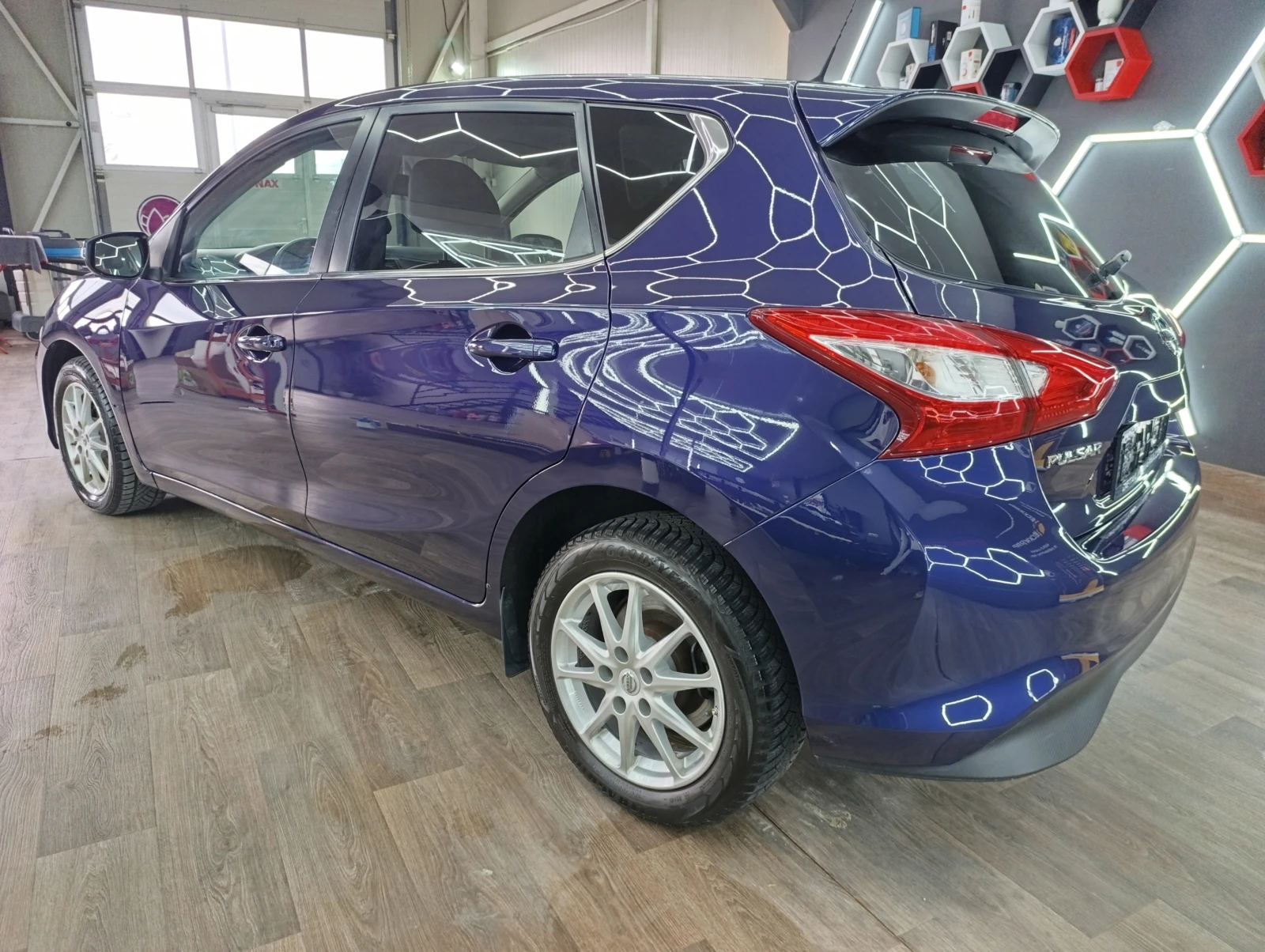 Nissan Pulsar 1.2 DIG-T tekna - изображение 5