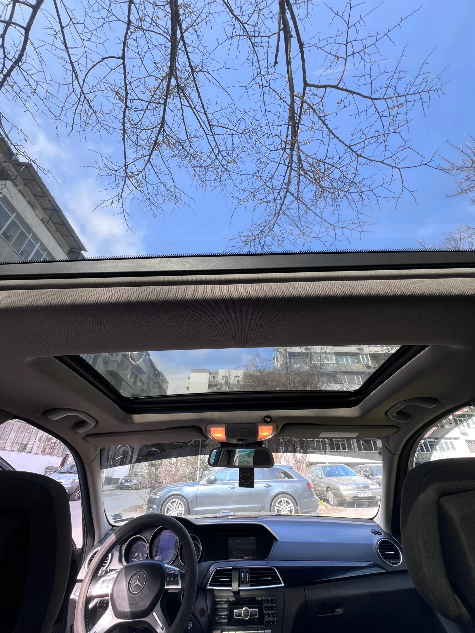 Mercedes-Benz C 220 2.2 CDI (170) , 7G TRONIC , СМЕНЕНА ВЕРИГА , снимка 4 - Автомобили и джипове - 53787125