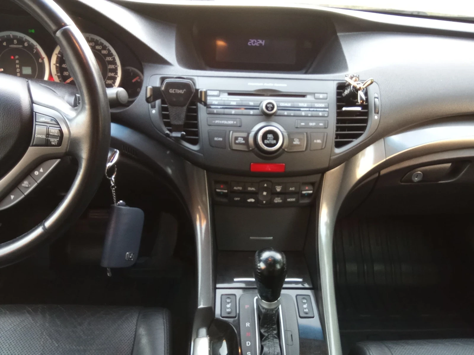 Honda Accord, снимка 11 - Автомобили и джипове - 54084786