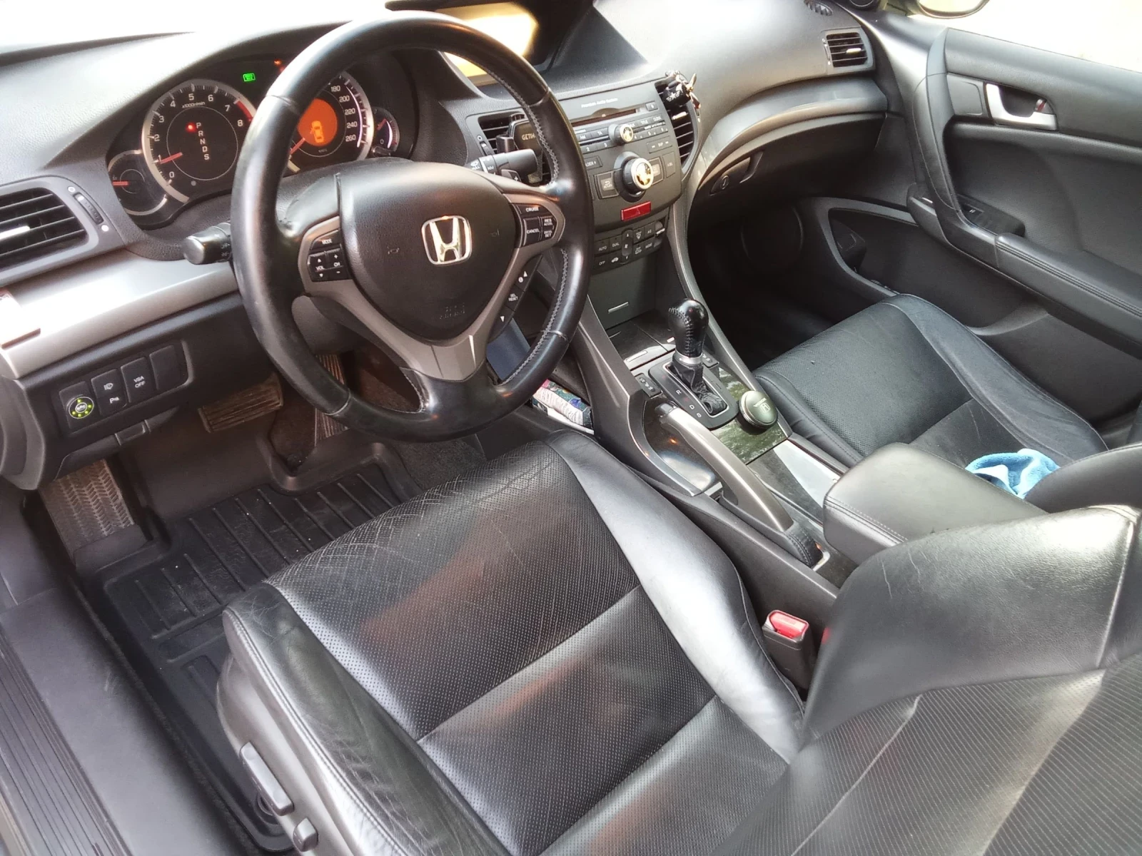 Honda Accord, снимка 9 - Автомобили и джипове - 54084786