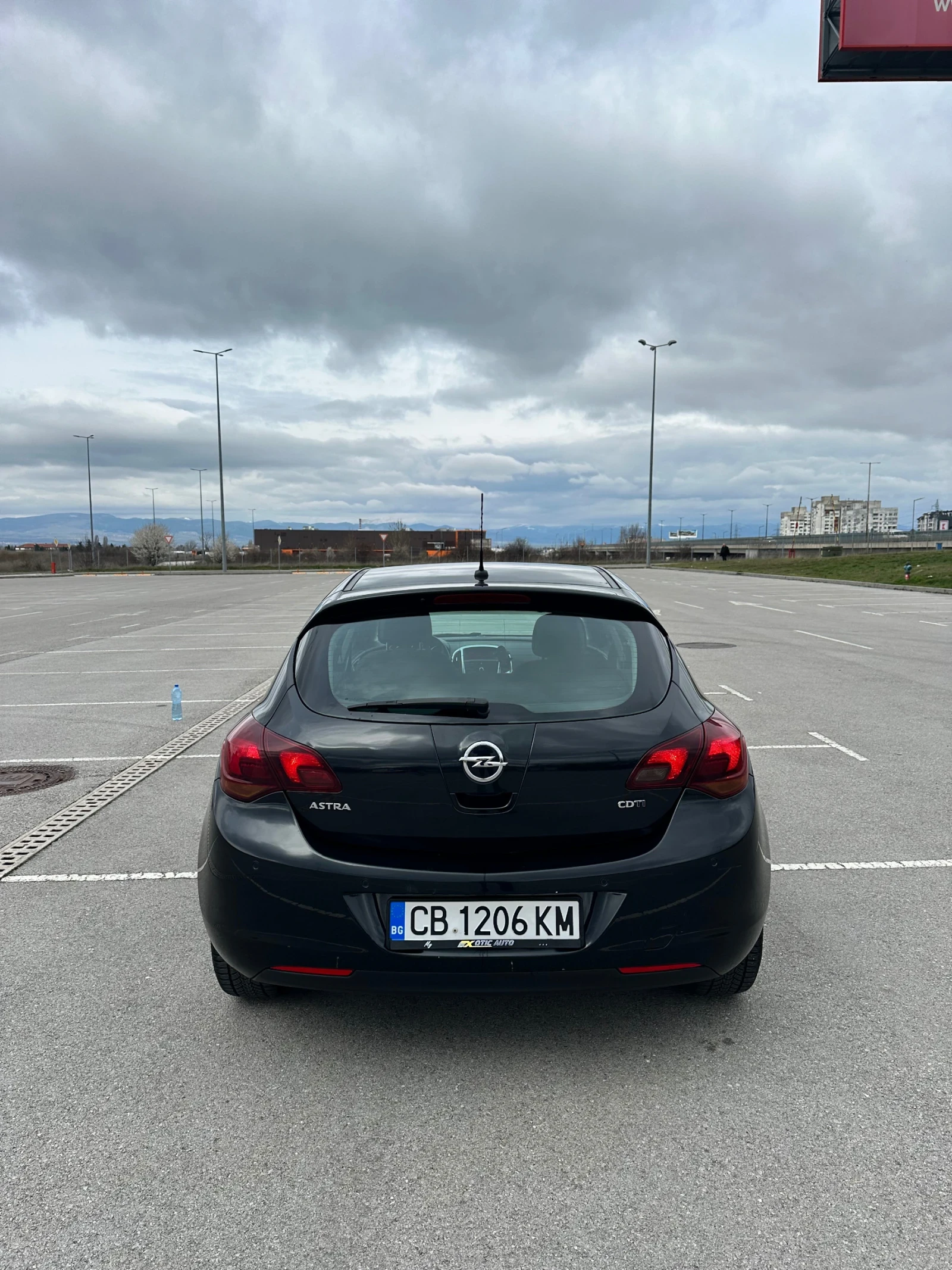 Opel Astra 1.7 CDTI, снимка 3 - Автомобили и джипове - 54182293