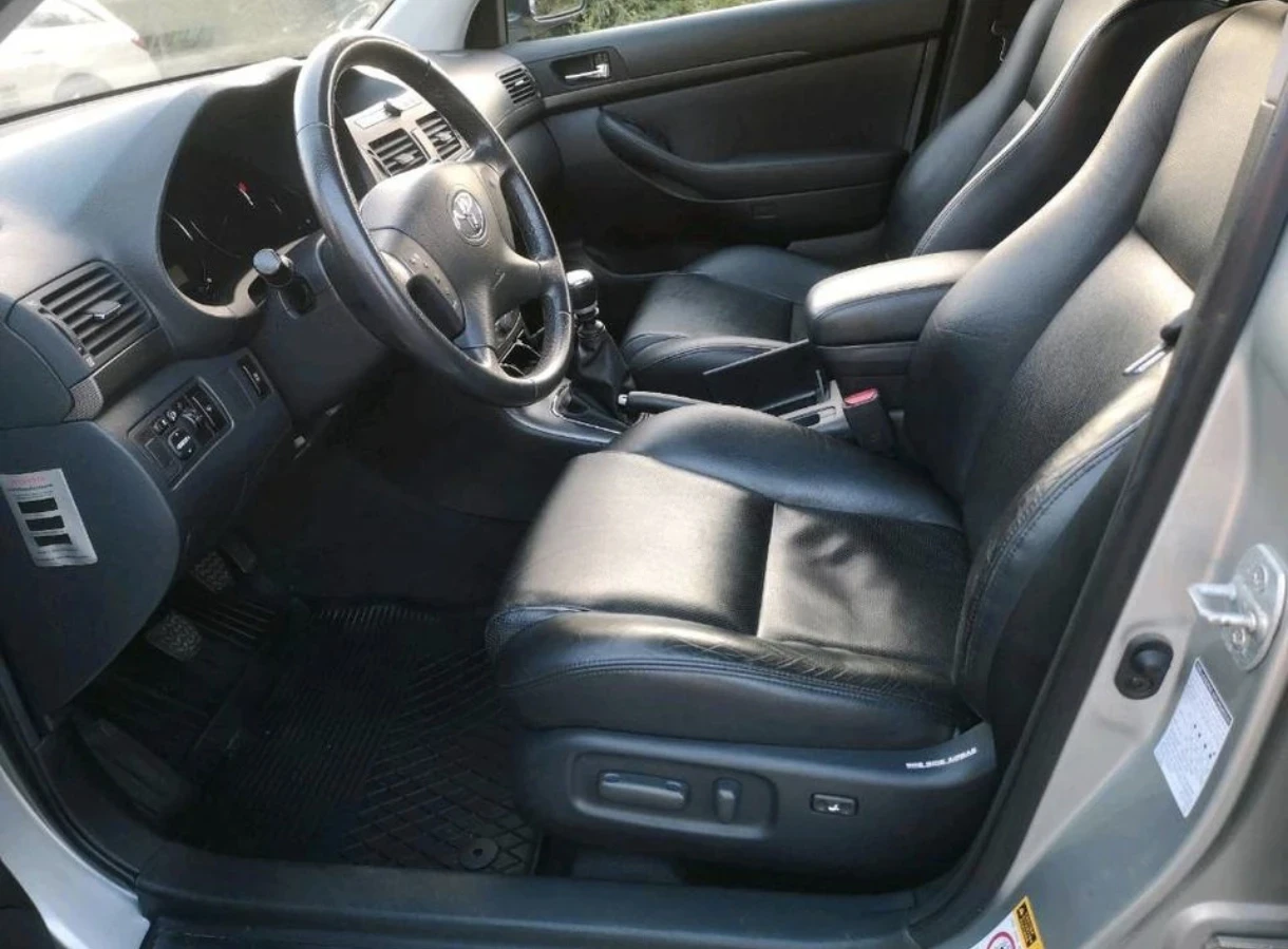 Toyota Avensis, снимка 5 - Автомобили и джипове - 54423524