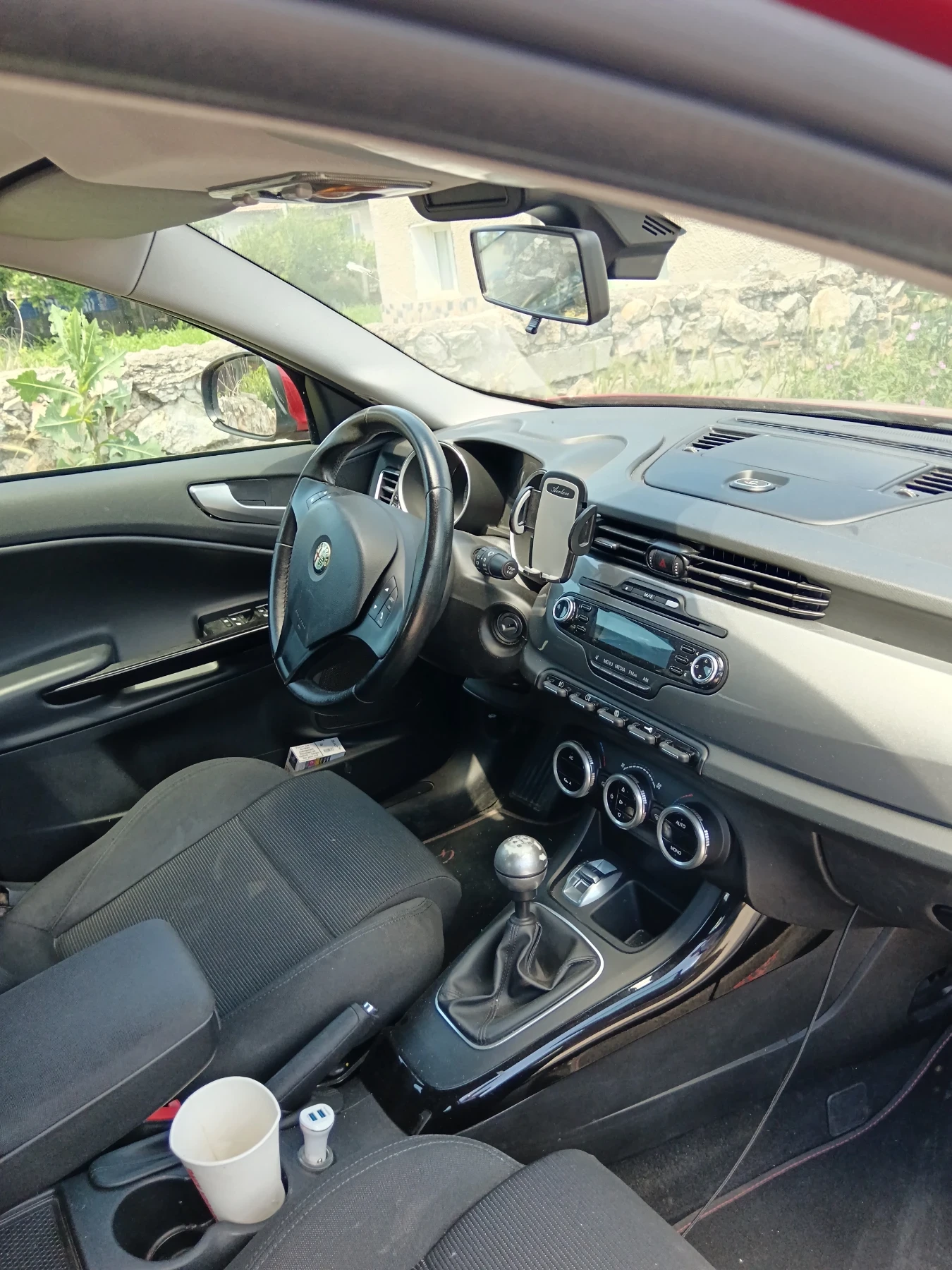 Alfa Romeo Giulietta 1.6D 105k, снимка 9 - Автомобили и джипове - 54698236