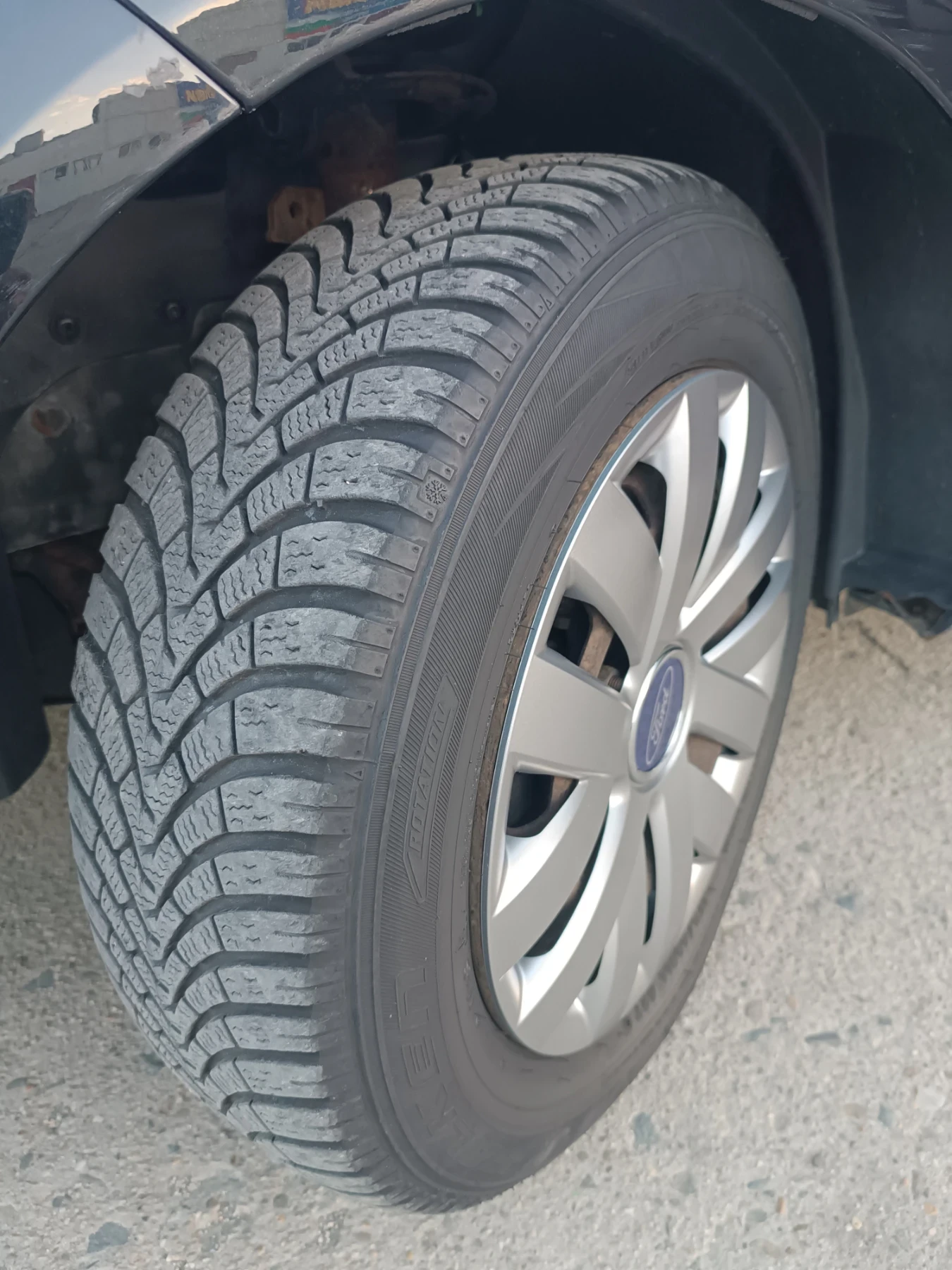 Ford Fiesta 1, 3 бензин, ПЕРФЕКТНА, ЛИЗИНГ , снимка 14 - Автомобили и джипове - 54939890