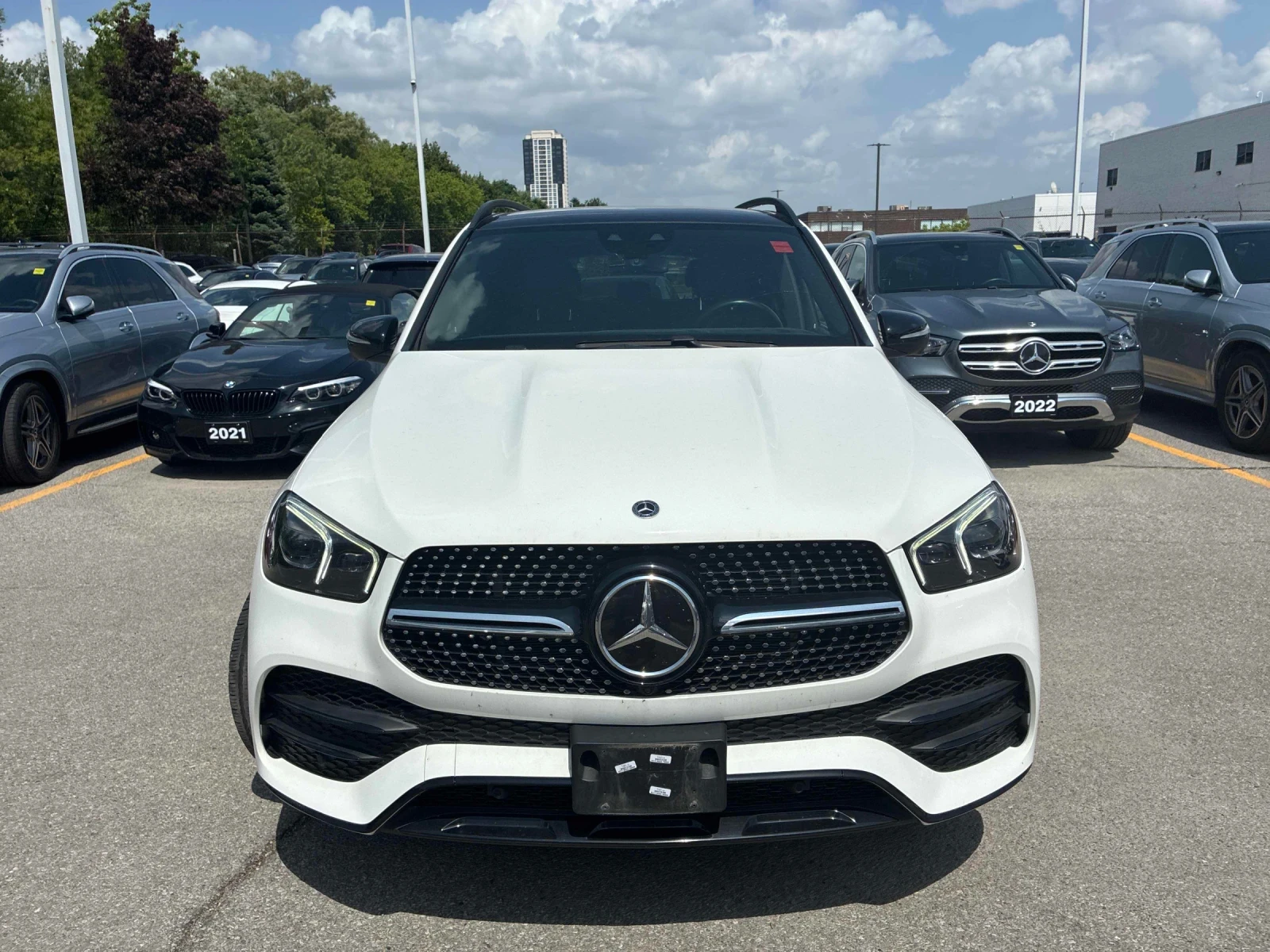 Mercedes-Benz GLE 450 ДВА КЛЮЧА / KEYLESS / PODGREVI / CARFAX, снимка 2 - Автомобили и джипове - 55424983