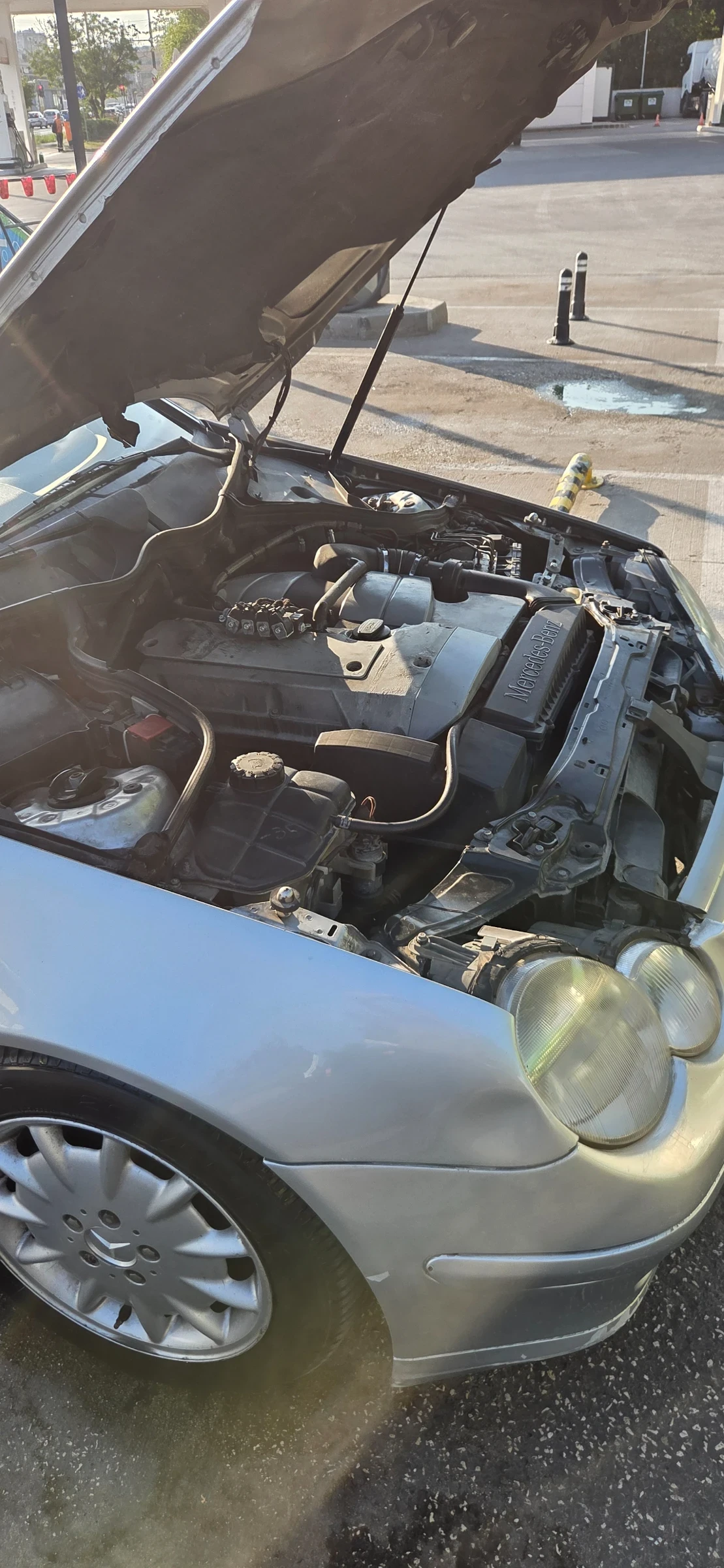 Mercedes-Benz C 200 2.0 129 LPG, снимка 8 - Автомобили и джипове - 55564602