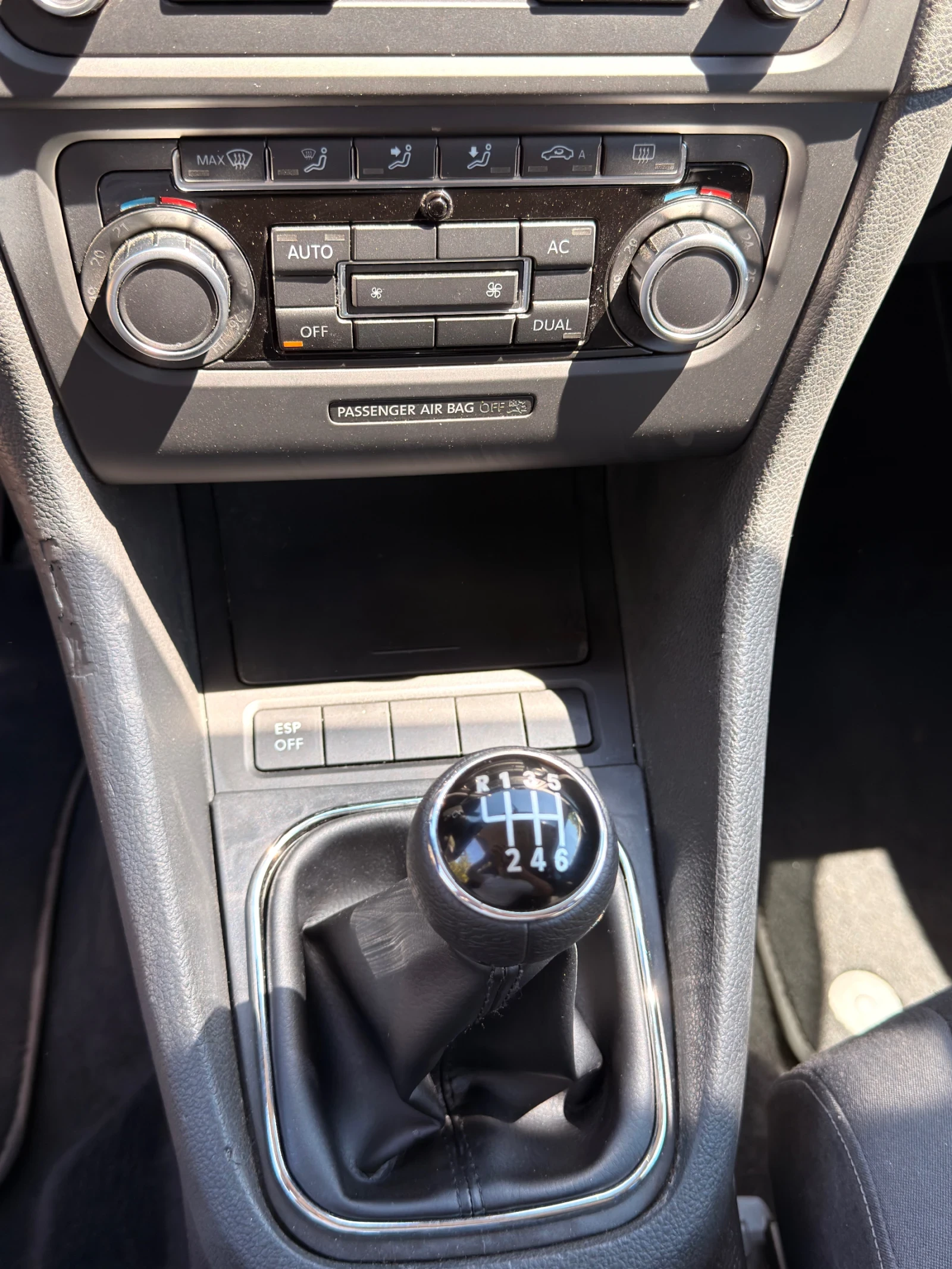 VW Golf HIGHLINE , снимка 7 - Автомобили и джипове - 55672284