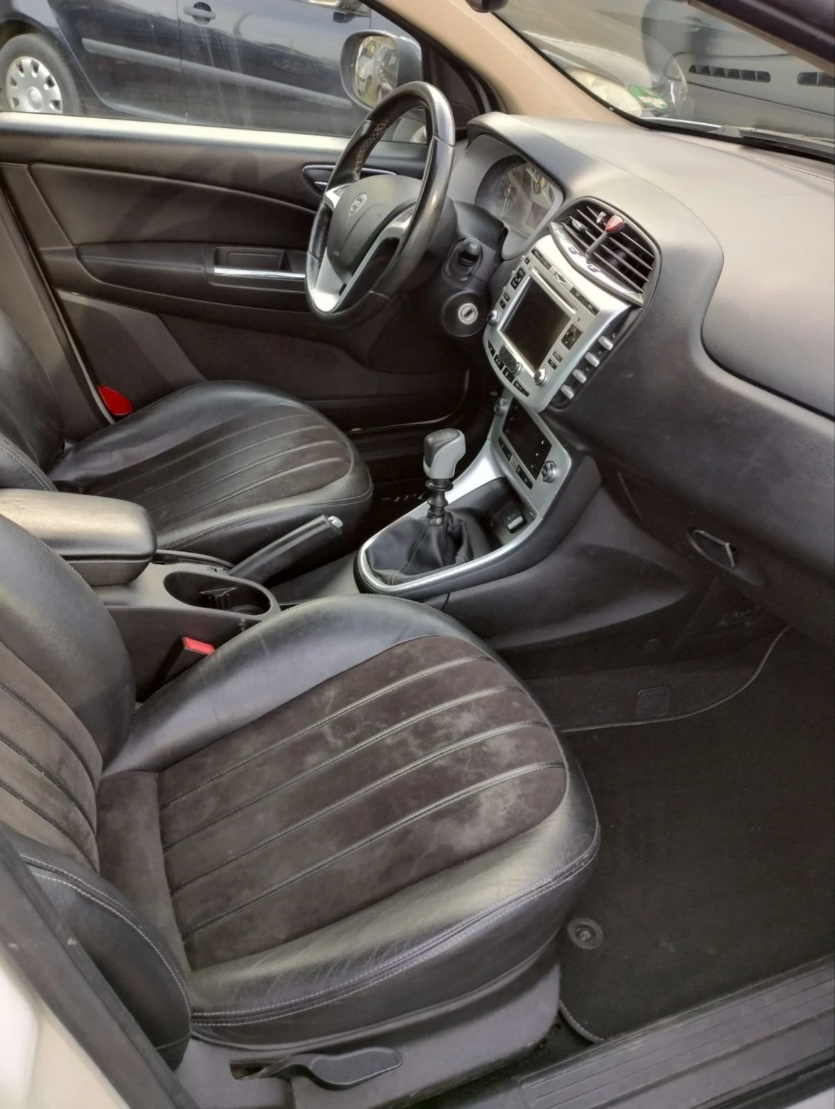 Lancia Delta 1.4 T EURO 5 | Mobile.bg � ����������� 17