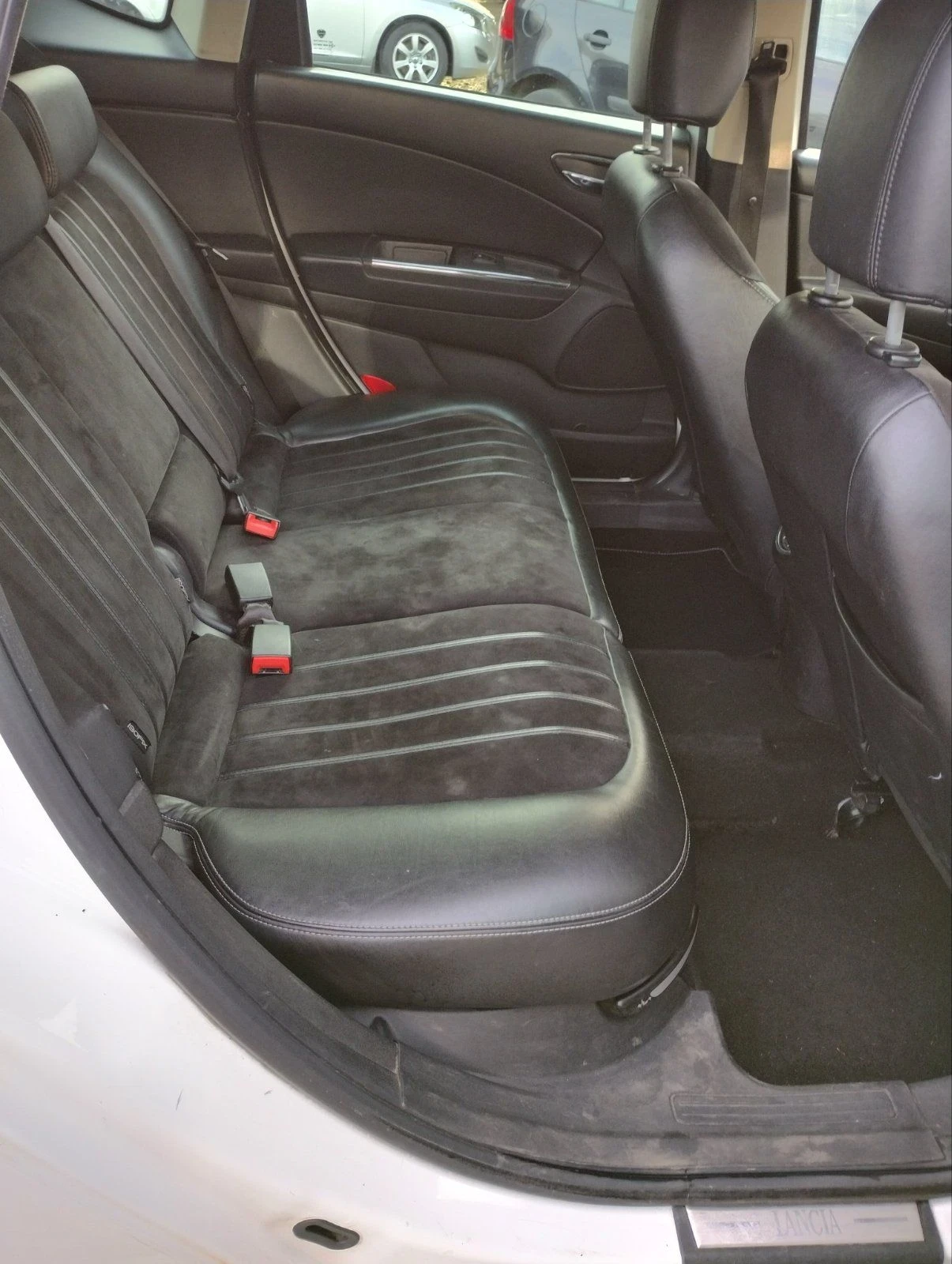 Lancia Delta 1.4 T EURO 5 | Mobile.bg � ����������� 11
