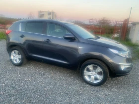 Kia Sportage 1.7 Нави камера, снимка 4