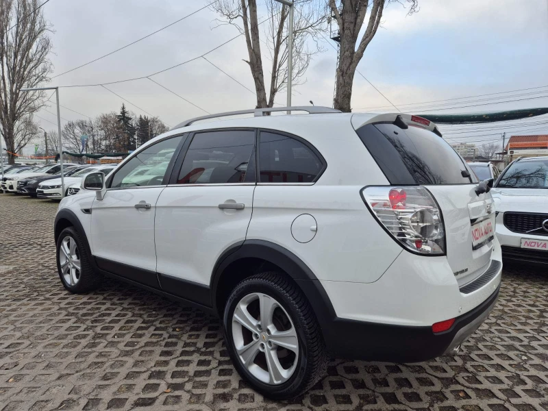 Chevrolet Captiva 2.2CDTI-7 МЕСТА-4Х4- FULL-СУПЕР СЪСТОЯНИЕ , снимка 2 - Автомобили и джипове - 48269835