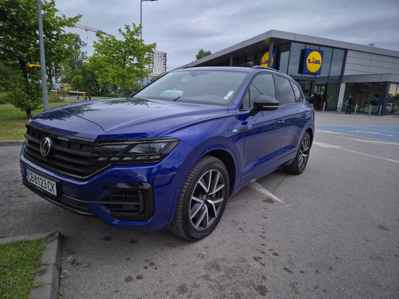VW Touareg R
