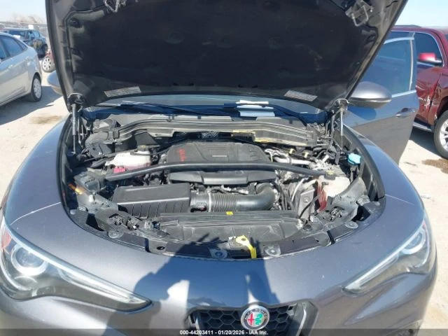 Alfa Romeo Stelvio Ti Sport AWD* KEYLESS* �������* ������ �����*  | Mobile.bg � ����������� 15