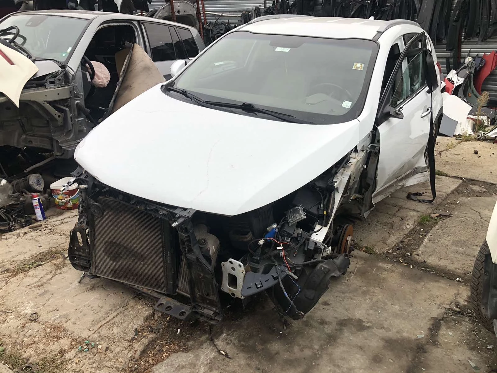 Kia Sportage 2.0 crdi на части, снимка 1