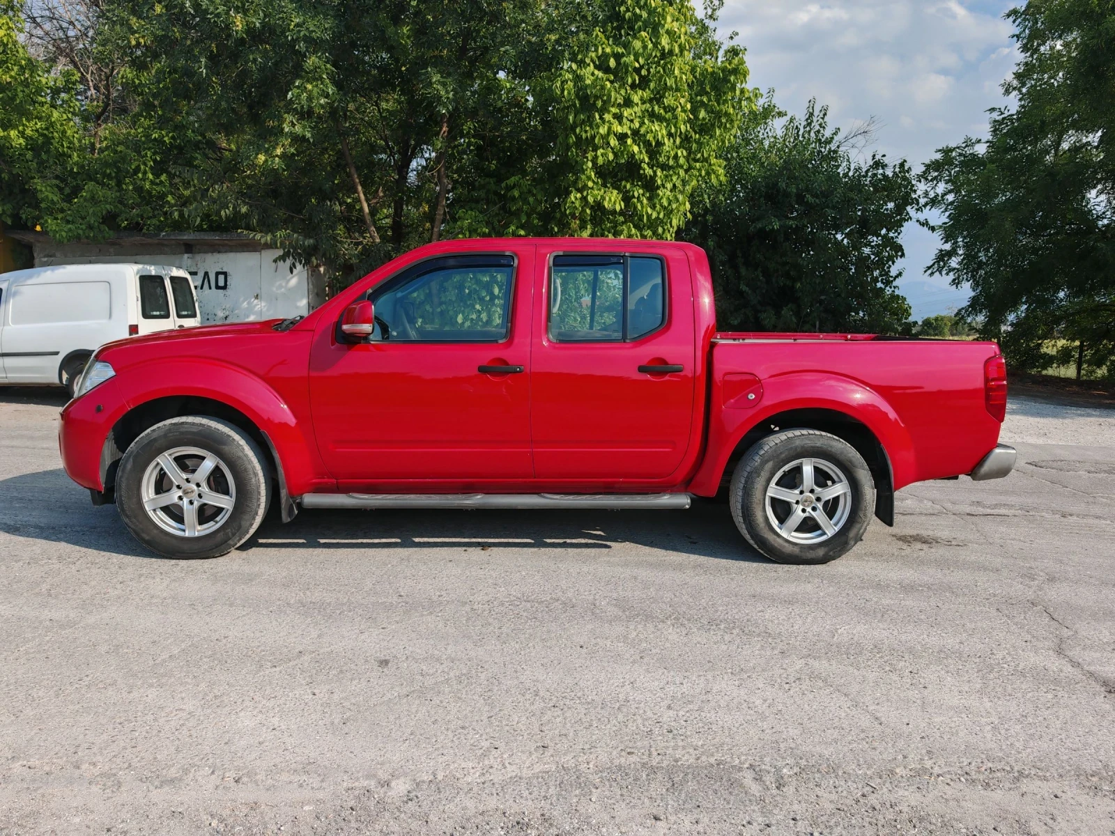 Nissan Navara 2.5 TDCI, 190к.с. - изображение 4