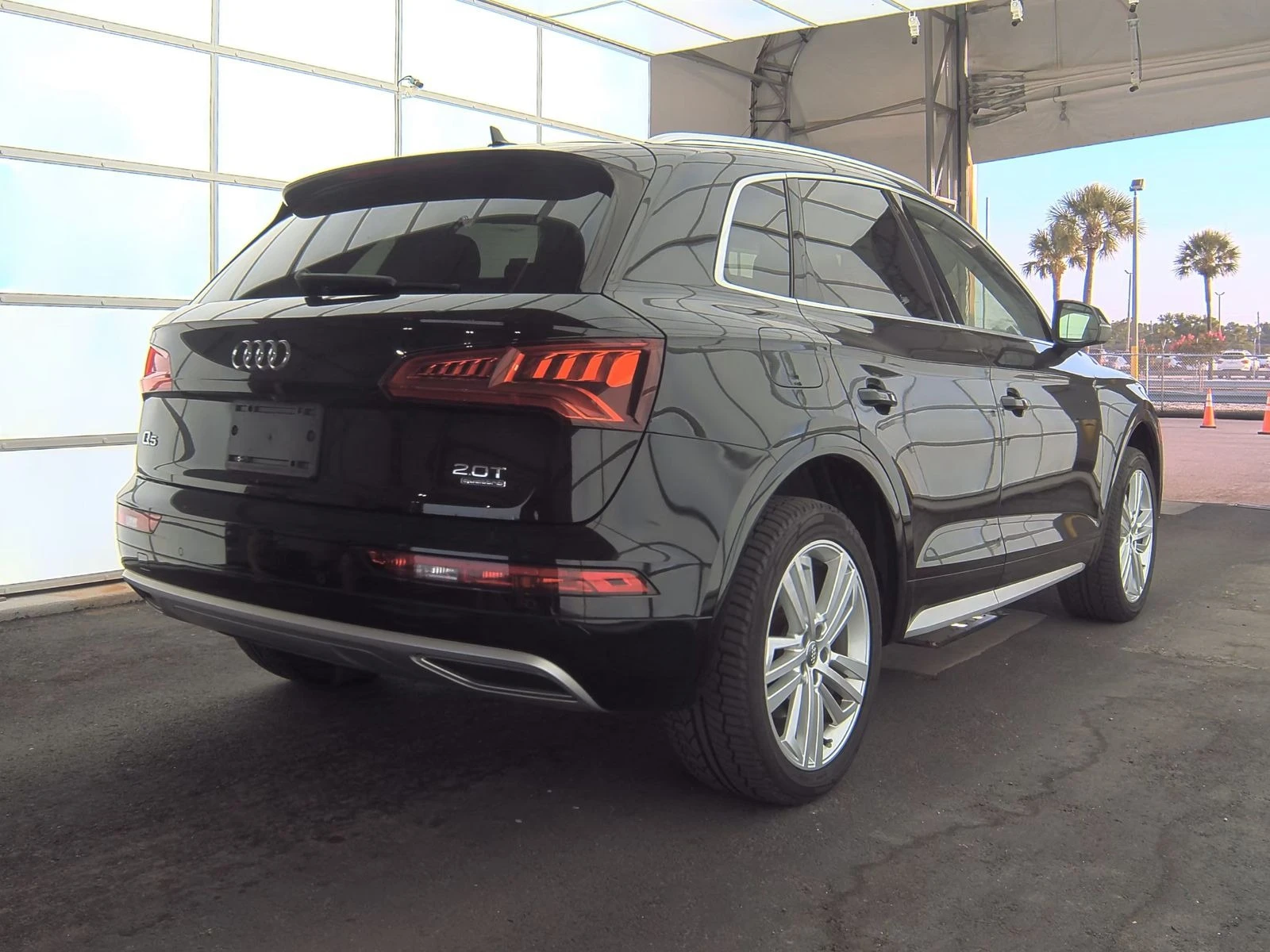 Audi Q5 Prestige* ЦЕНА ДО БЪЛГАРИЯ* (CARFAX) - изображение 5