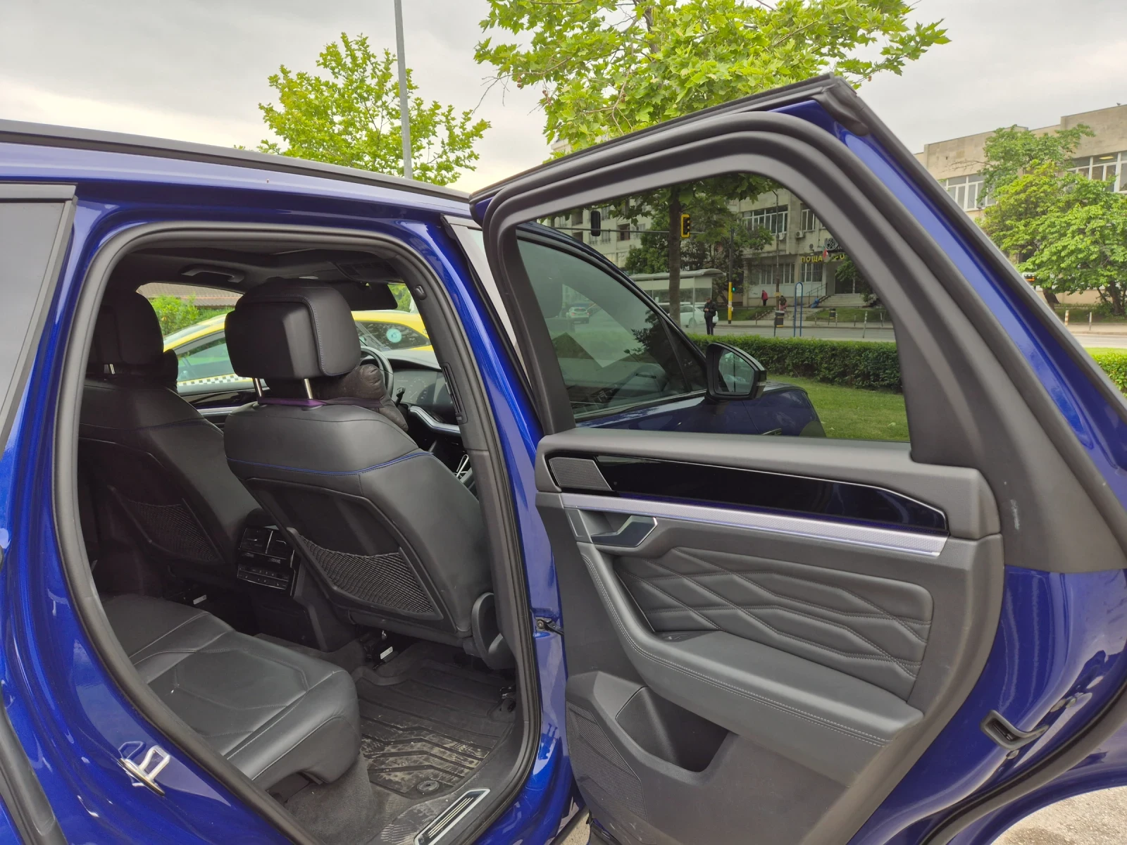 VW Touareg R | Mobile.bg   5