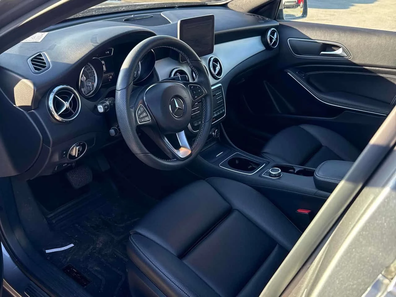 Mercedes-Benz GLA * 250 * ��.�������* �������* KEYLESS*  | Mobile.bg � ����������� 5
