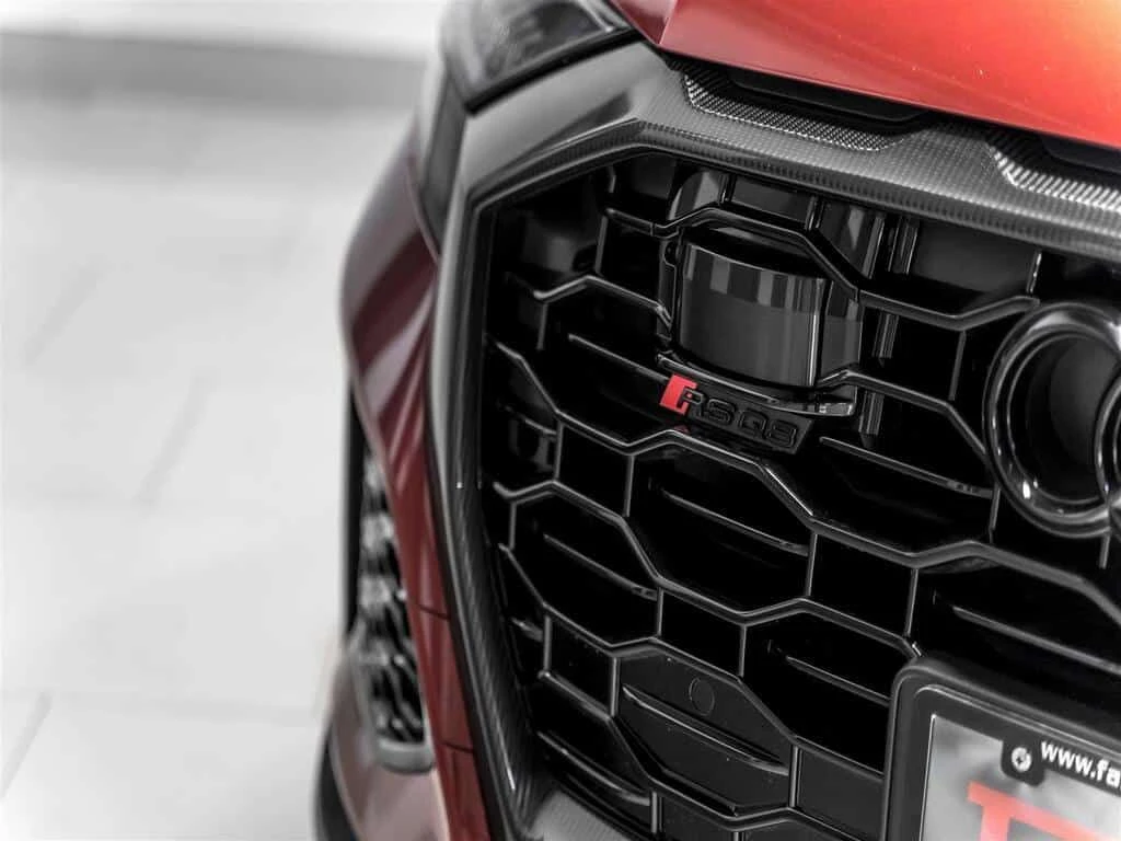 Audi RSQ8 | CARBON OPTIC| CARFAX, снимка 3 - Автомобили и джипове - 53894219