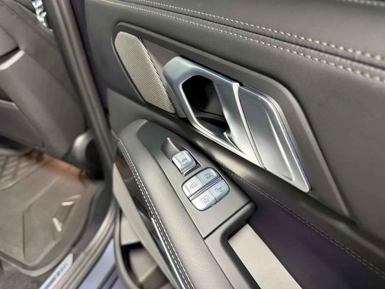 BMW X7 * M50i * СВАРОВСКИ * ЛАЗЕР * МАСАЖИ * ОБДУХВАНЕ * , снимка 13 - Автомобили и джипове - 54092730